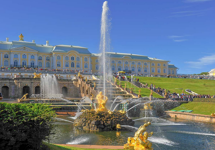 莫斯科、圣彼得堡、哈薩克斯坦8天**兩國聯(lián)游*